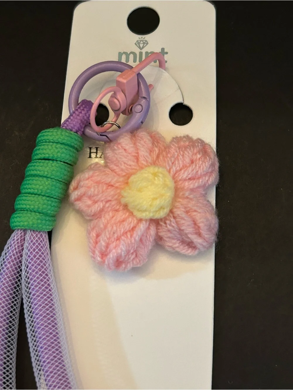 Mint Handmade Assorted Color Daisy Wristlet Bag Charm Keychain Card Holder NWT